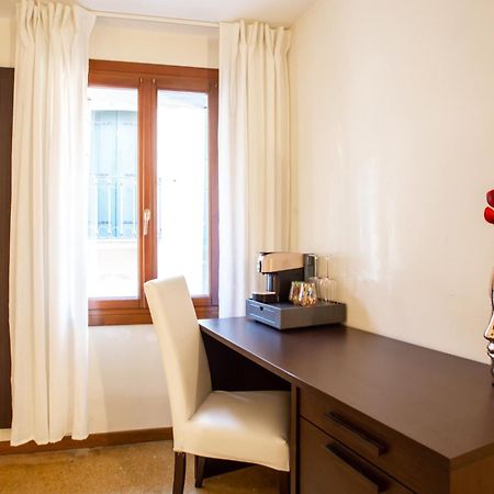 Luxury Apartment In San Marco, Veneţia Exterior foto